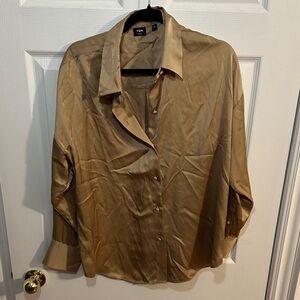 Aritzia Tan Blouse, size M, never worn